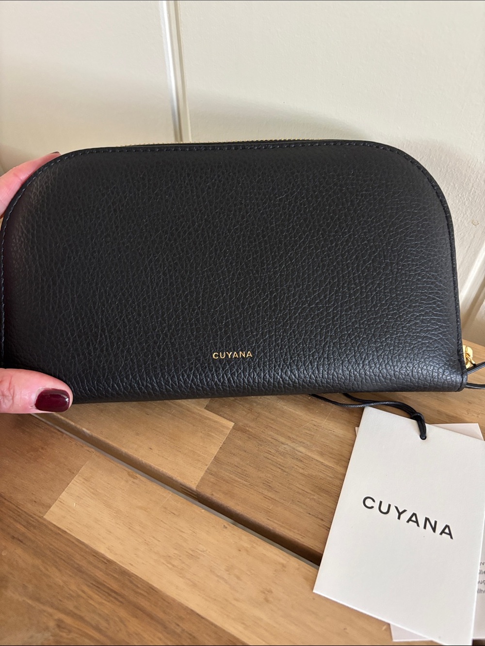 Cuyana Black Pebbled Leather Cosmetic Pouch and Zip Wallet Set - Picture 2 of 8